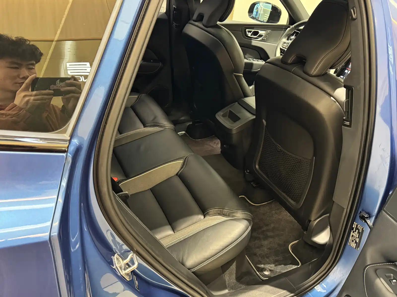 Фото 19 - Volvo XC60