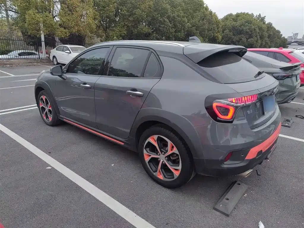 Lynk & Co 02 2019 1.5T DCT 2WD Shine Edition China VI фото 5
