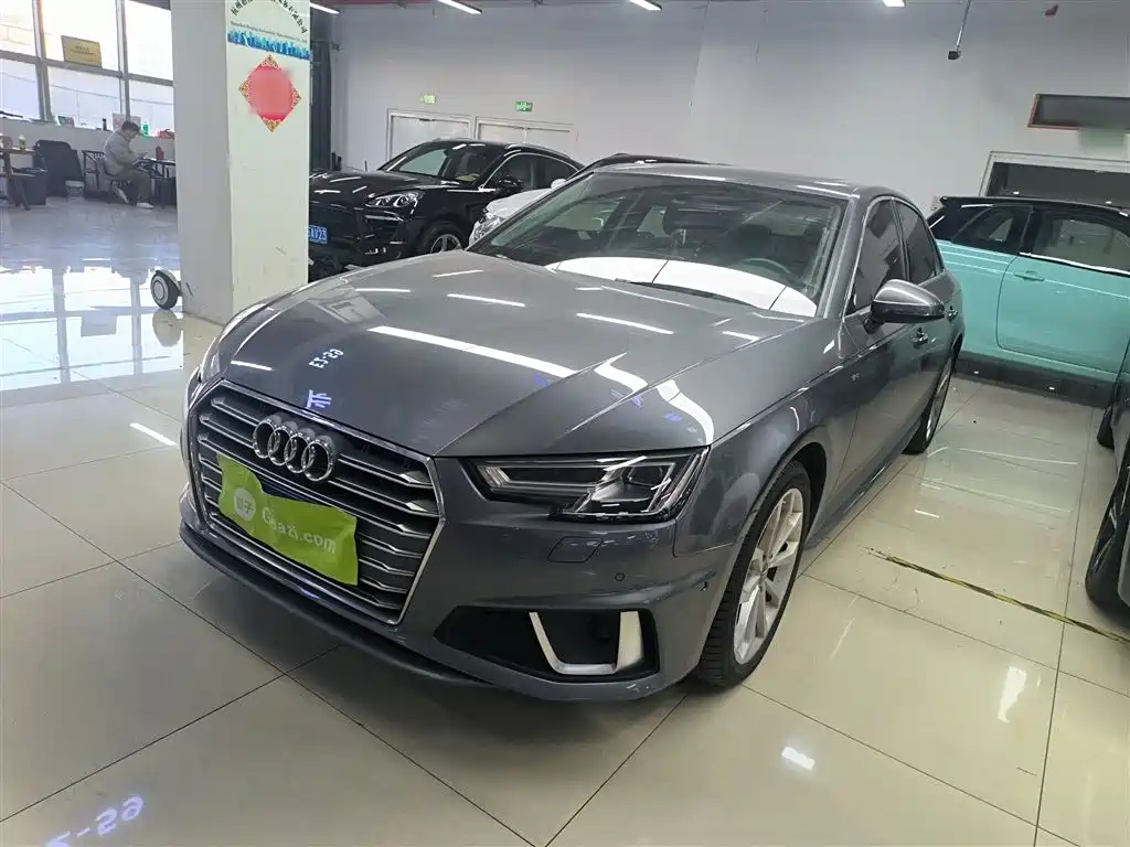 Audi A4L 2019 40 TFSI Fashion (China V)