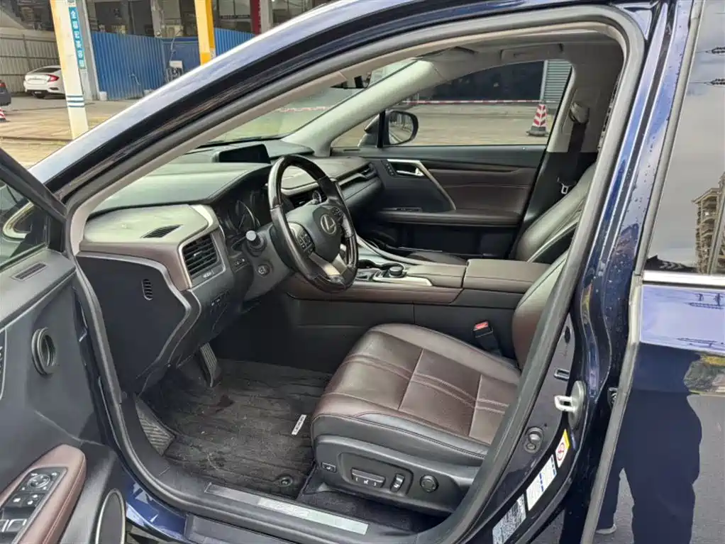 LEXUS RX
