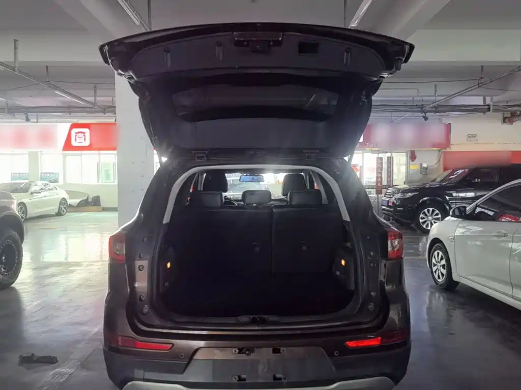 BAIC Huansu S6 2016 2016 1.5T Manual Leading Style