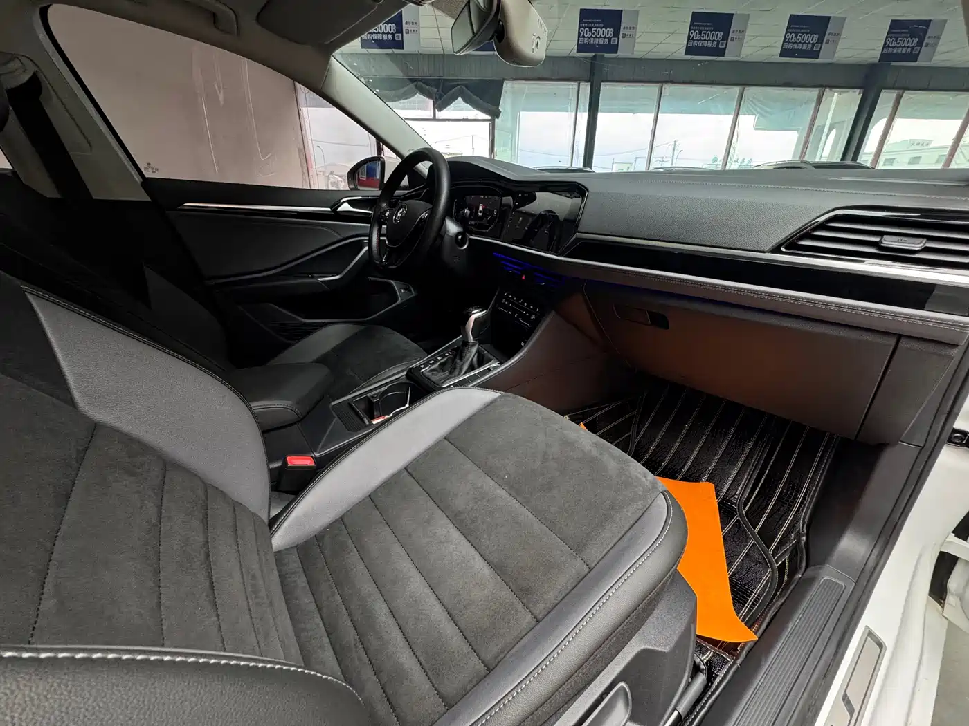 Volkswagen Sagitar, миниатюра 18