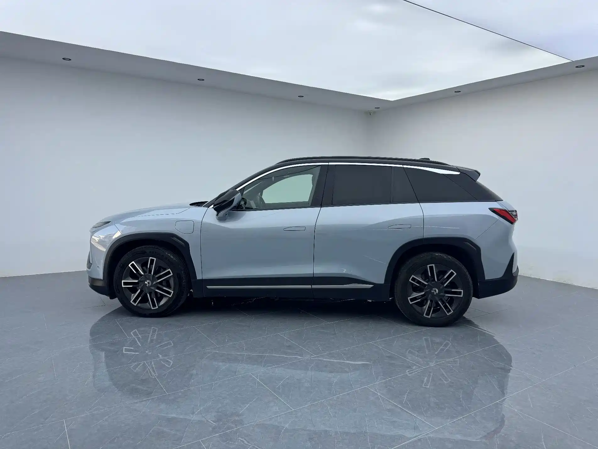 Фото 10 - NIO ES6