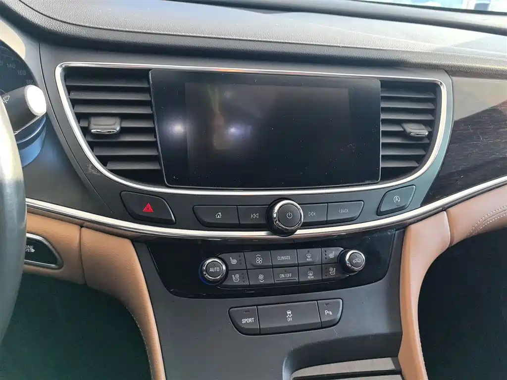 Buick LaCrosse 2016 20T Elite Type фото 12