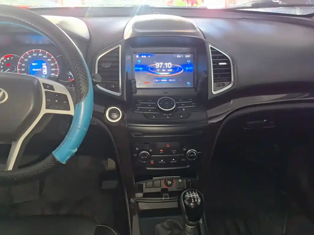 BAIC Huansu S6 2016 2016 1.5T Manual Leading Style