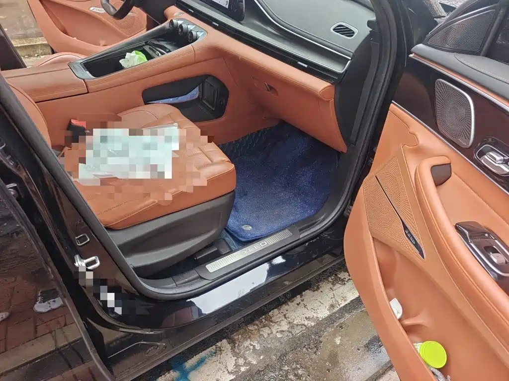 Exeed Lingyun 2024 2024 400T 4WD International Edition