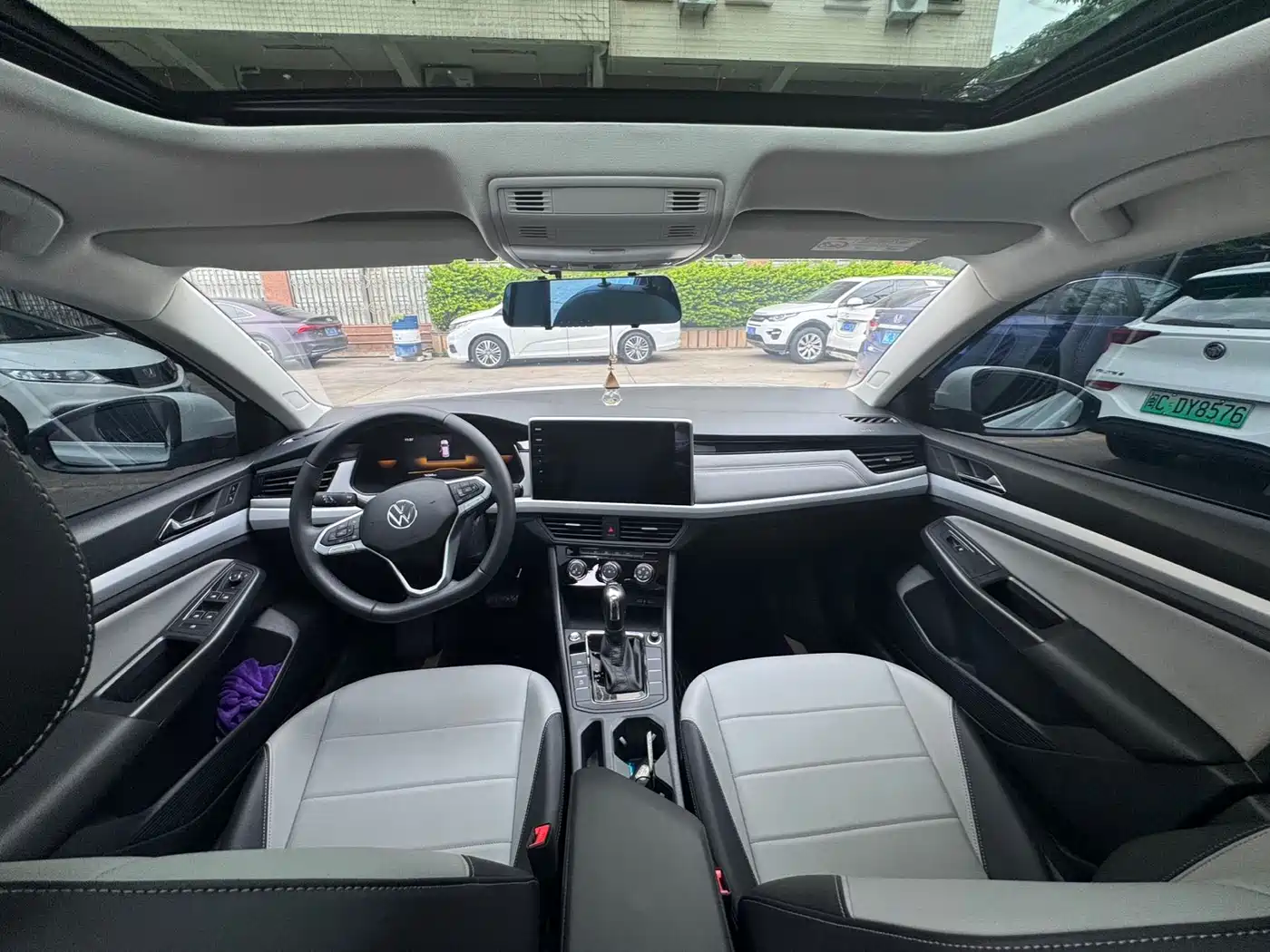 Volkswagen Bora 2025 200TSI DSG Joy Ride Navigation Edition фото 18