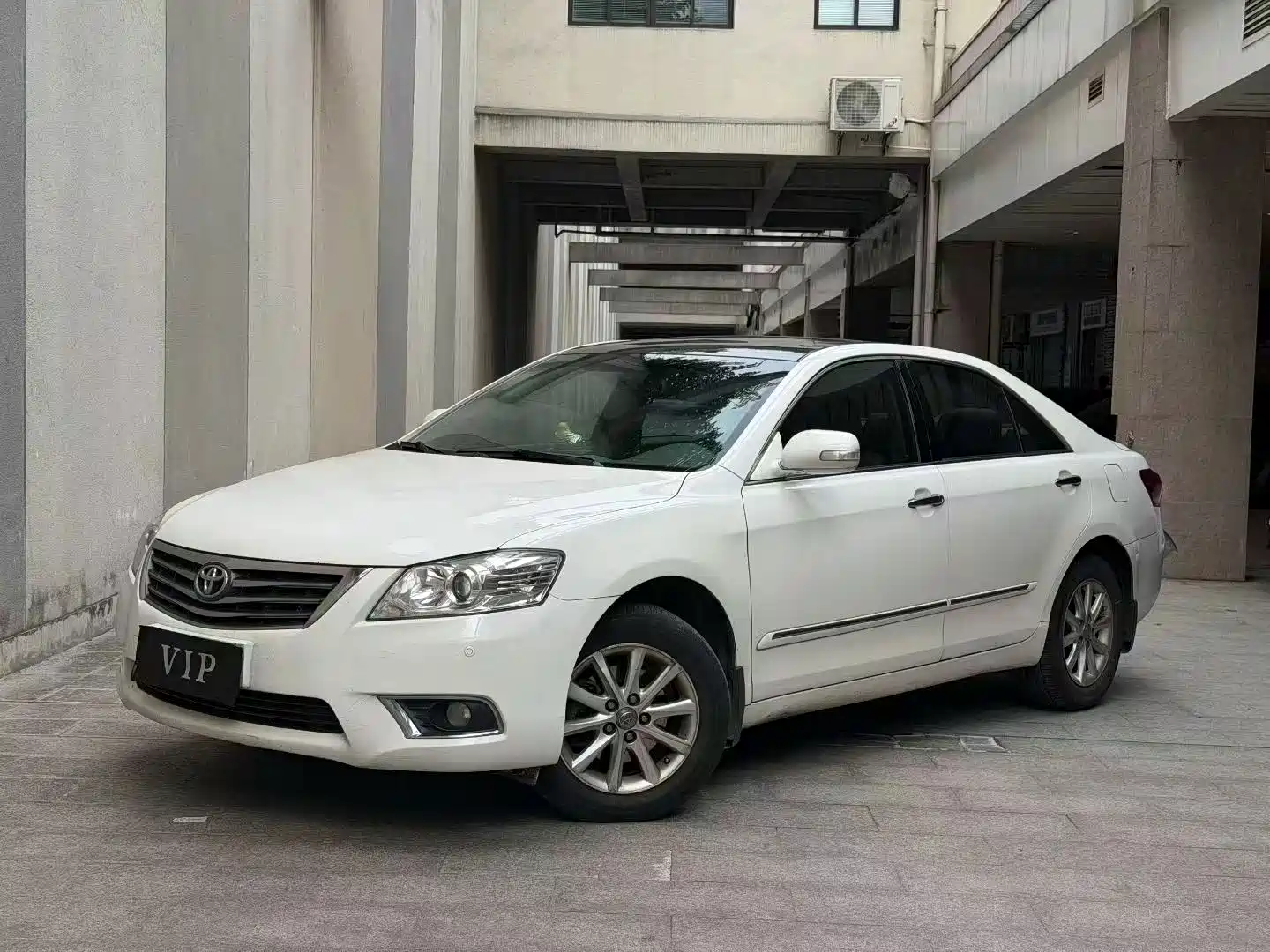 Photo 1 - Toyota Camry