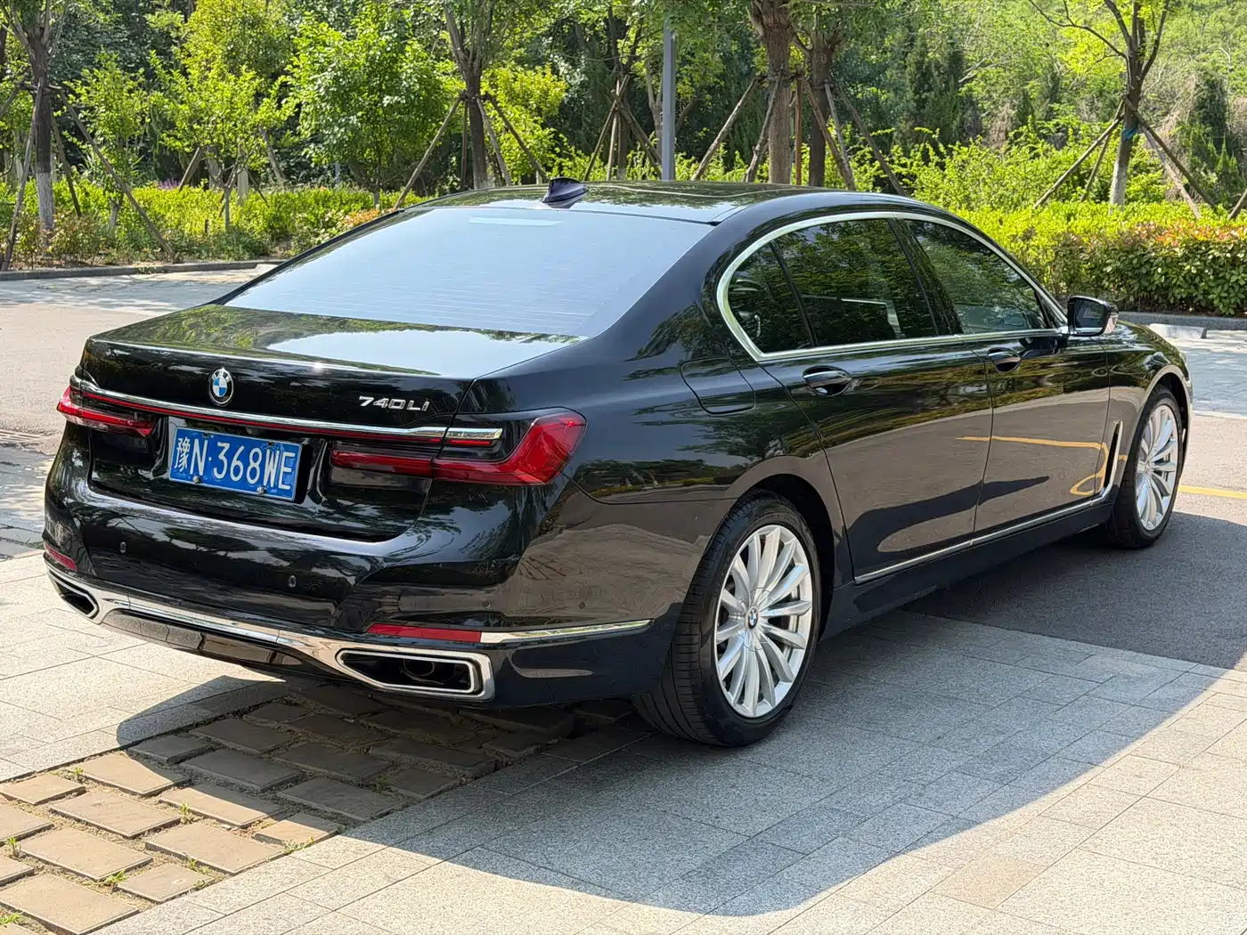 BMW 7 Series 2021 Model 730Li Luxury Package фото 5