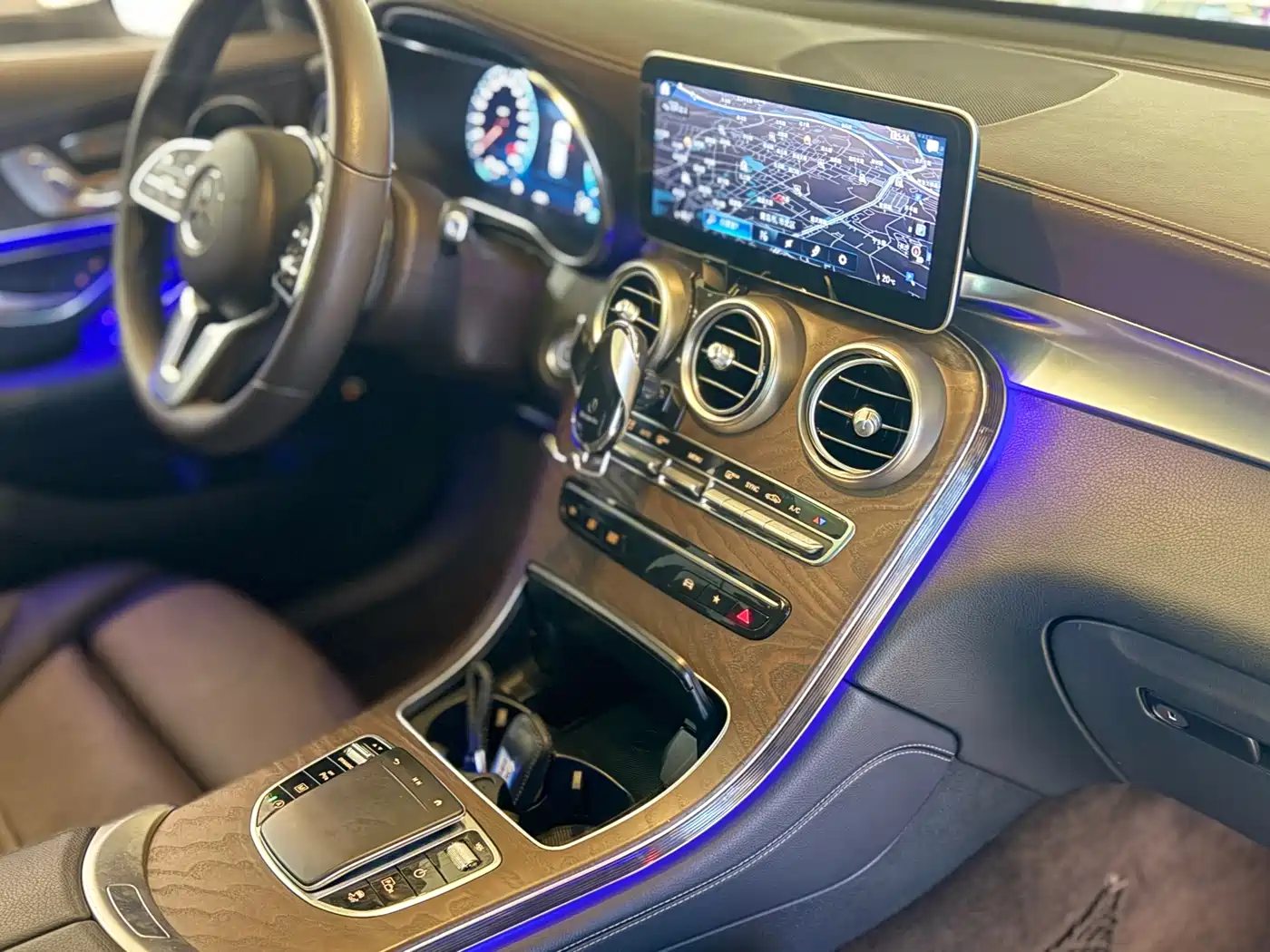 Mercedes-Benz GLC 2020 GLC 300 L 4MATIC Dynamic фото 16