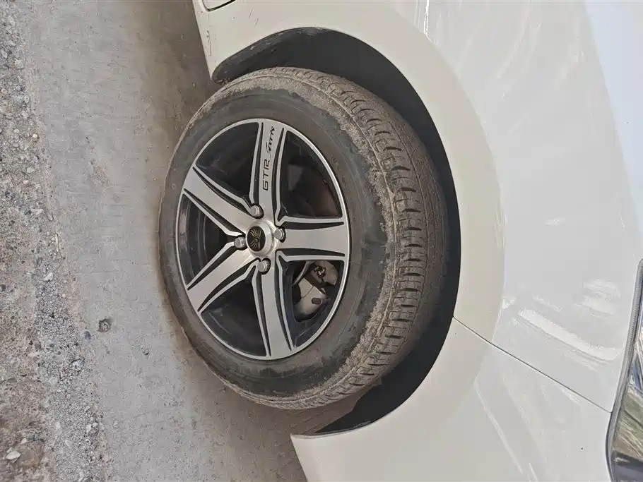 Toyota Vios FS 2017 1.5L CVT Fengchi Edition фото 6