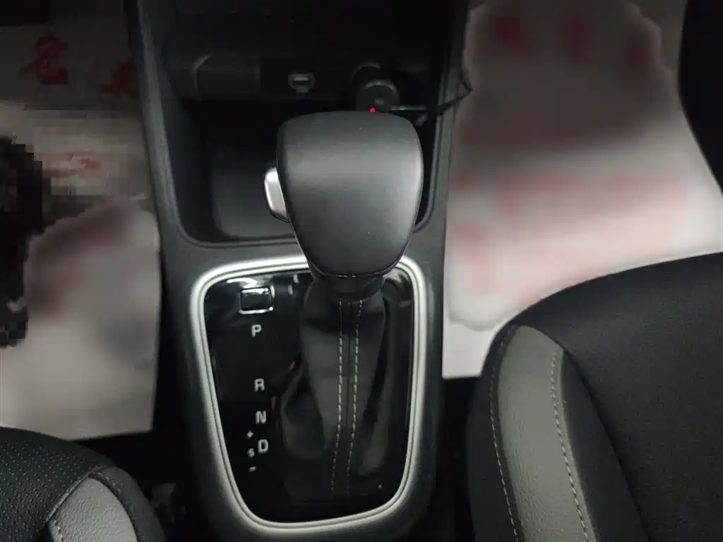 Kia KX1 2021 1.4L CVT Sunroof Version фото 9