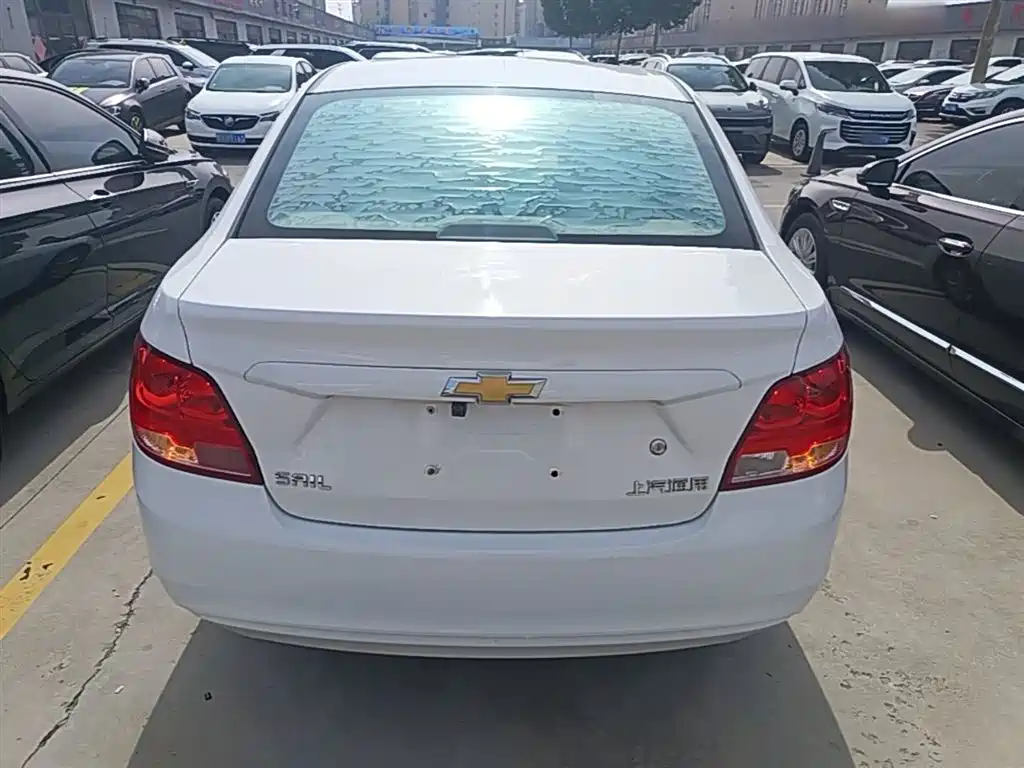 Chevrolet Sail 2016 Sail 3 1.3L Manual Comfort Sunroof Edition фото 6