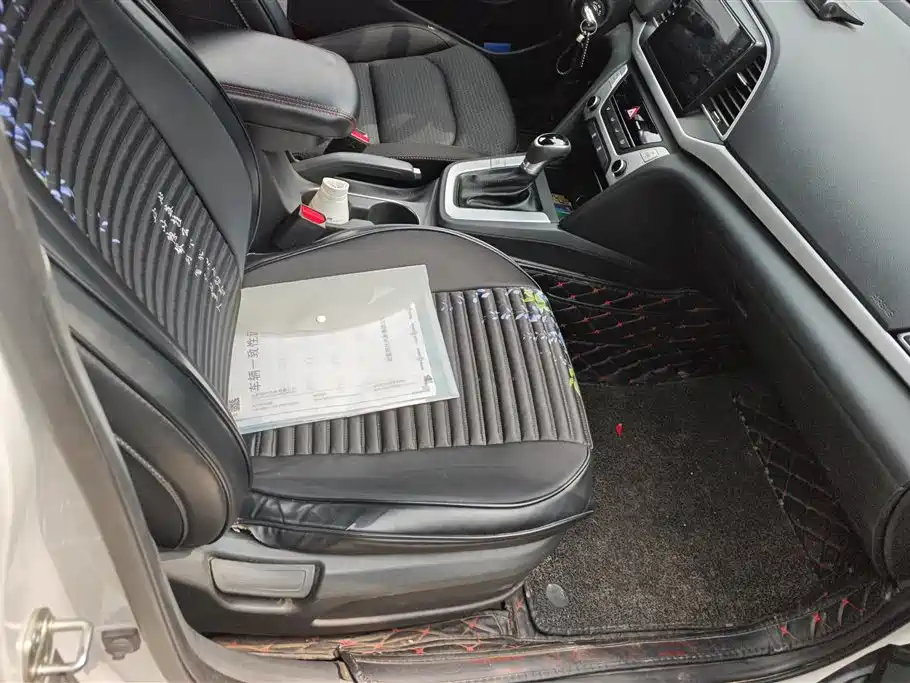 Hyundai Elantra 2016 Model 1.6L Automatic Smart Elite фото 8