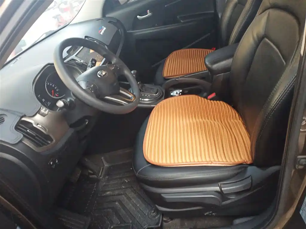 Kia Sportage 2015 2.0L Automatic 2WD GL фото 15