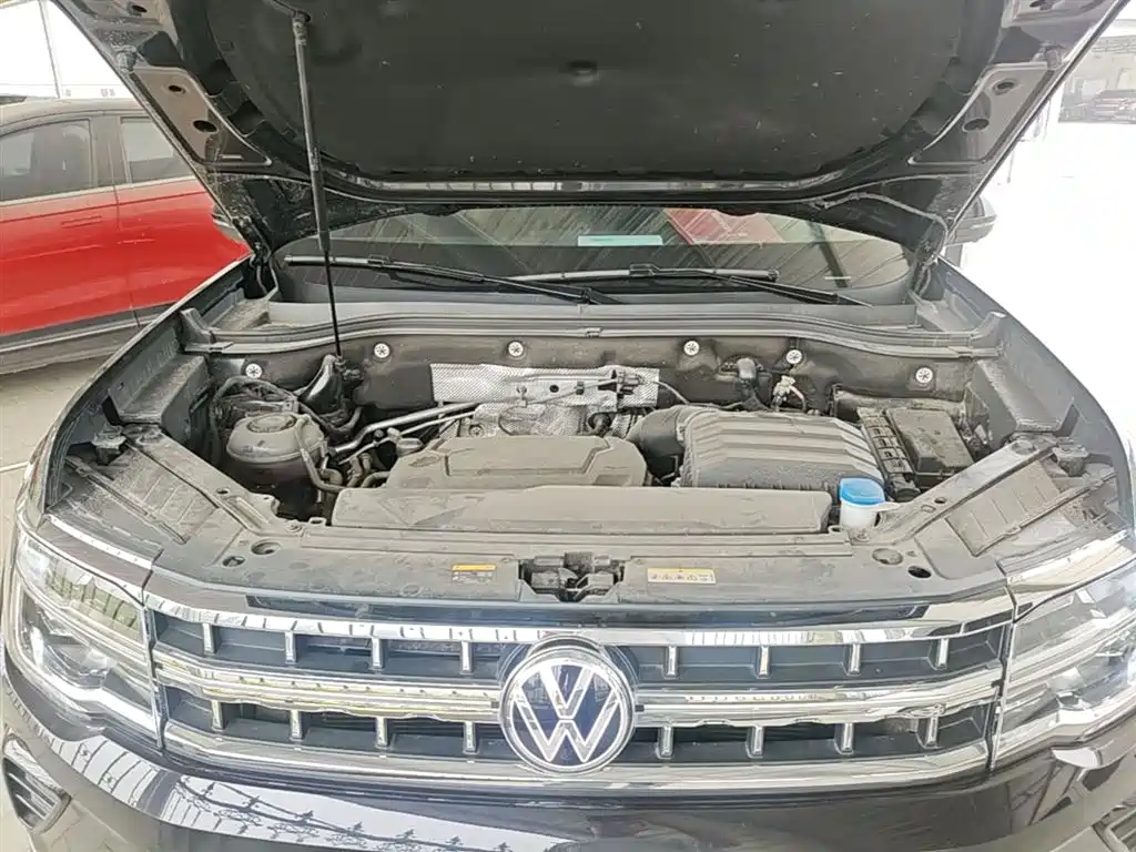 Volkswagen Teramont 2024 380TSI 4WD Dragon Glory Edition фото 20