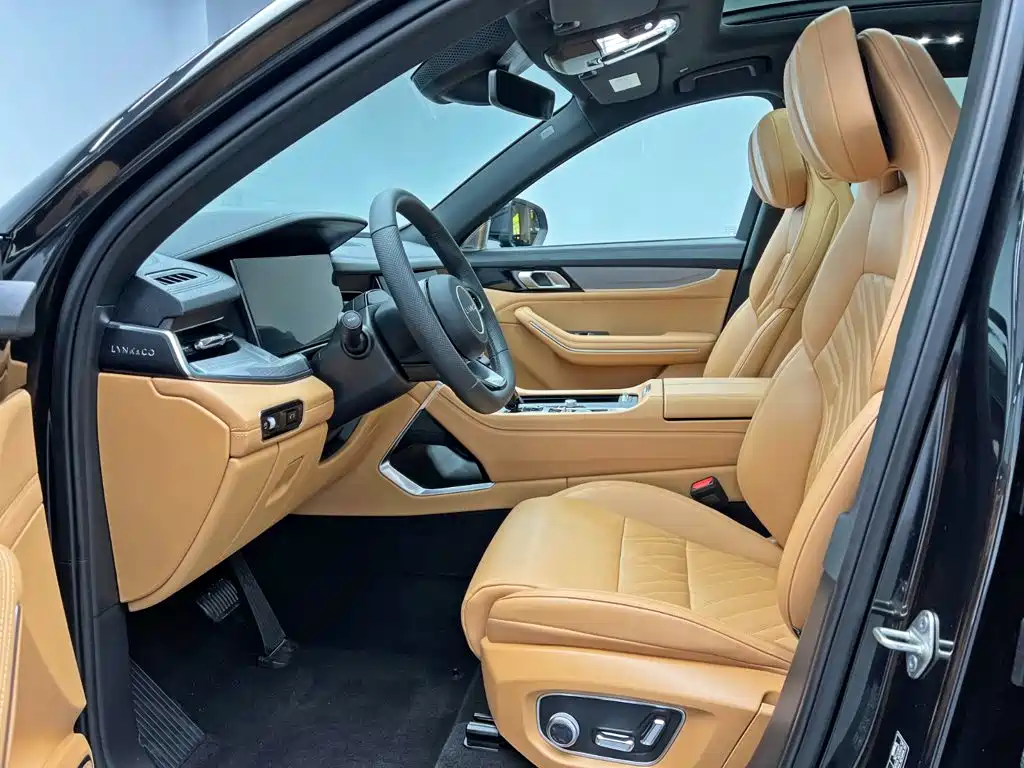Lynk & Co 09 2025 2024 2.0T 4WD Sport Edition 5-Seater