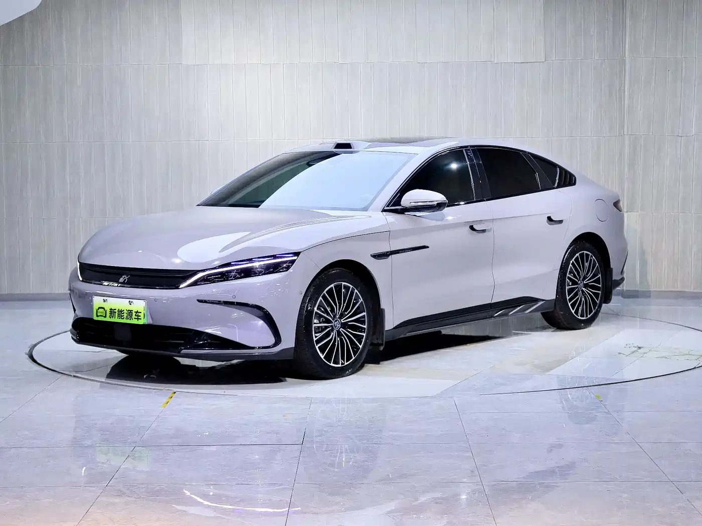 BYD Han 2025 DM-i 125KM LiDAR Smart Driving фото 9