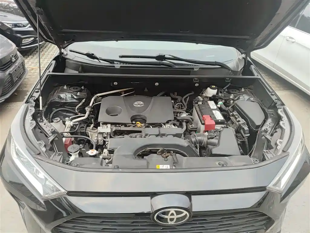 Toyota RAV4 Rongfang 2021 2.0L CVT 2WD Urban фото 20