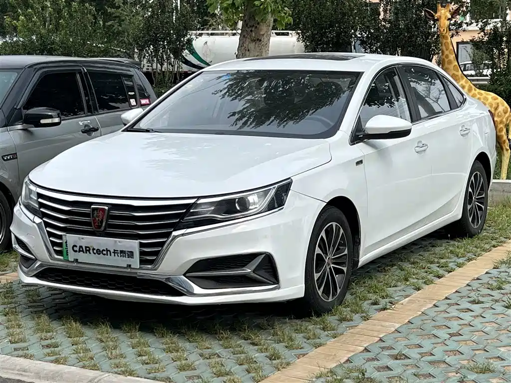 ROEWE I6 NEW ENERGY
