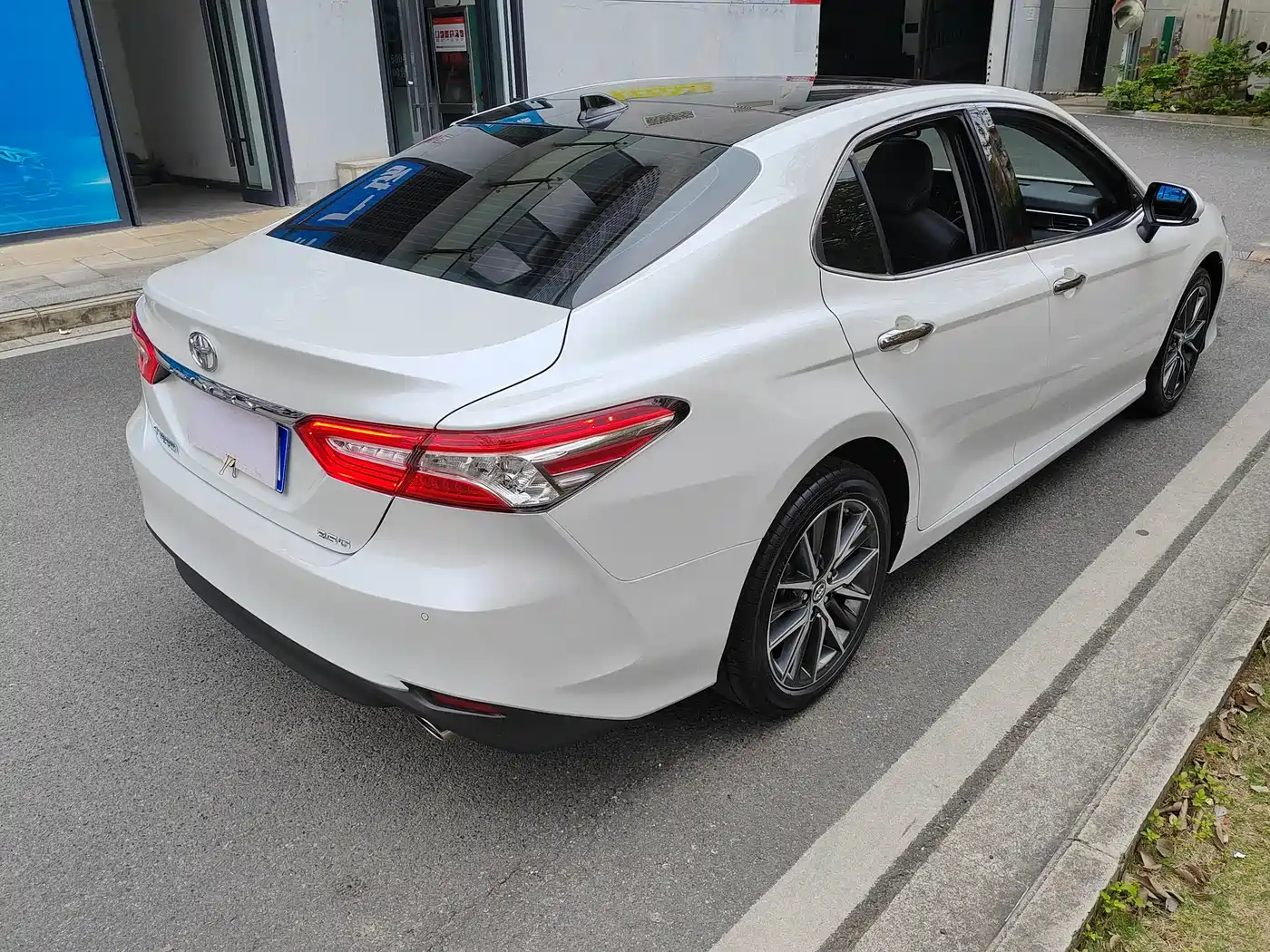 Toyota Camry 2021 2.5G Luxury Edition фото 6