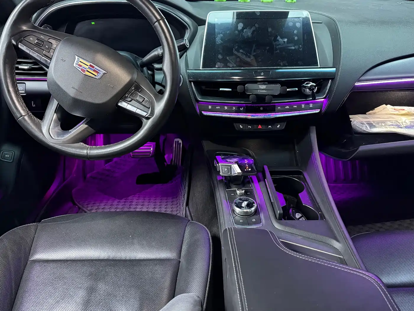 Фото 8 - Cadillac CT5