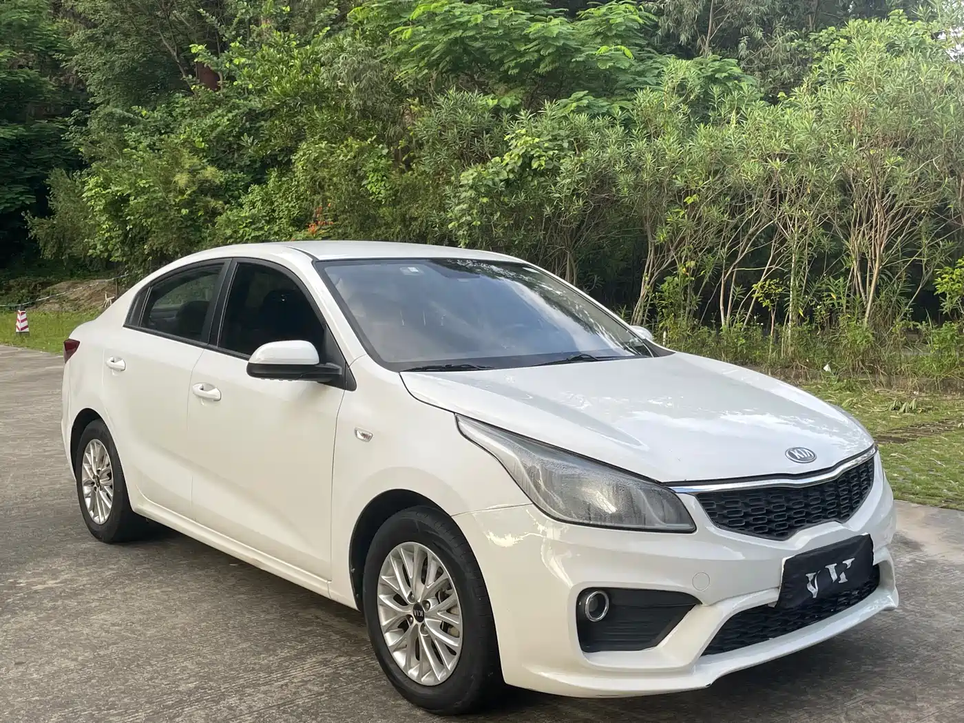 Kia K2 2019 Sedan 1.4L AT 15th Anniversary Special Edition GLS China VI фото 2