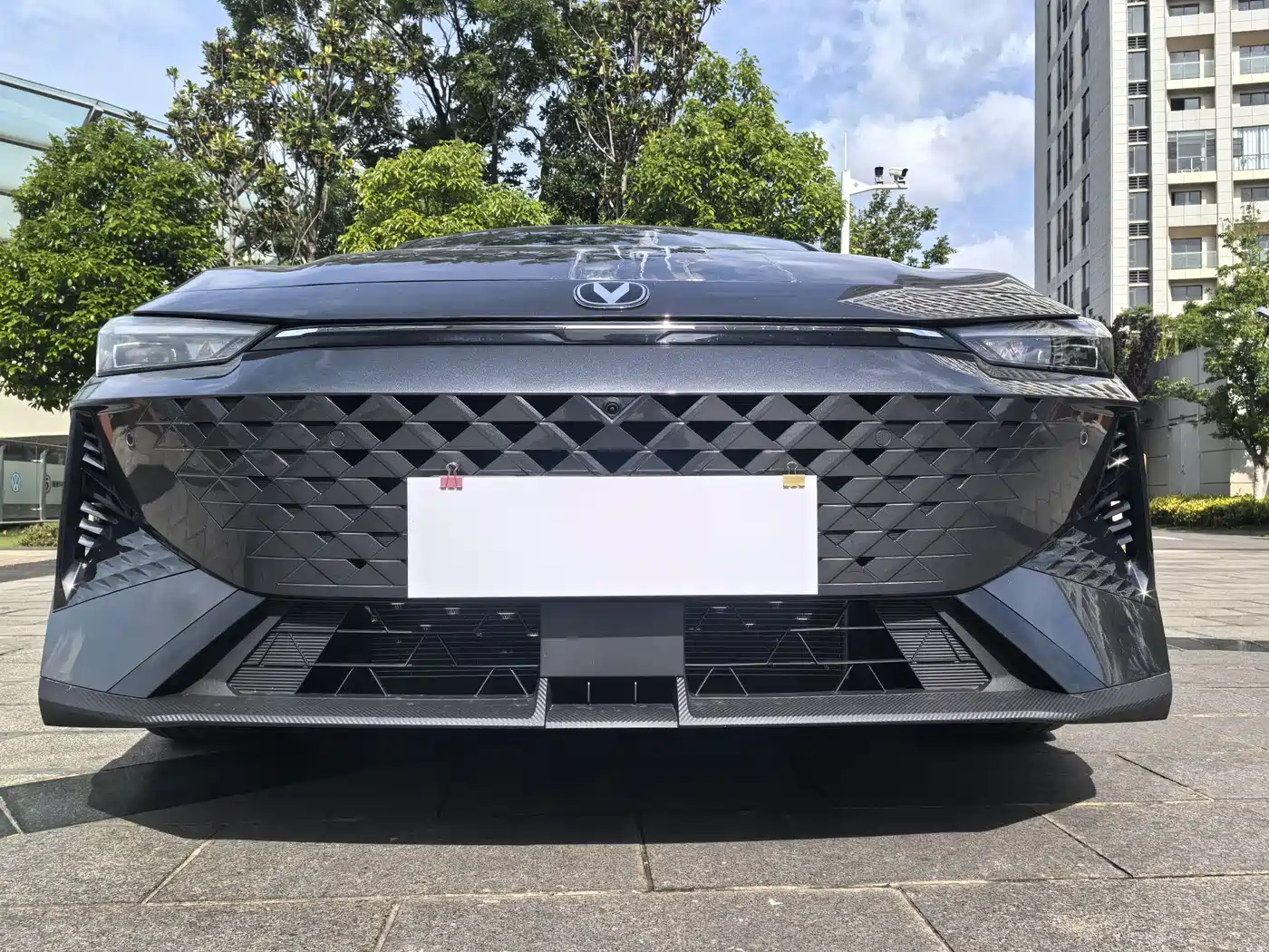 CHANGAN UNI-V