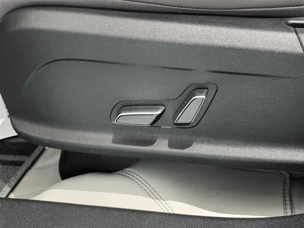 BYD Song PLUS PHEV 2025 DM-i Smart Driving Edition 112KM Honor фото 5