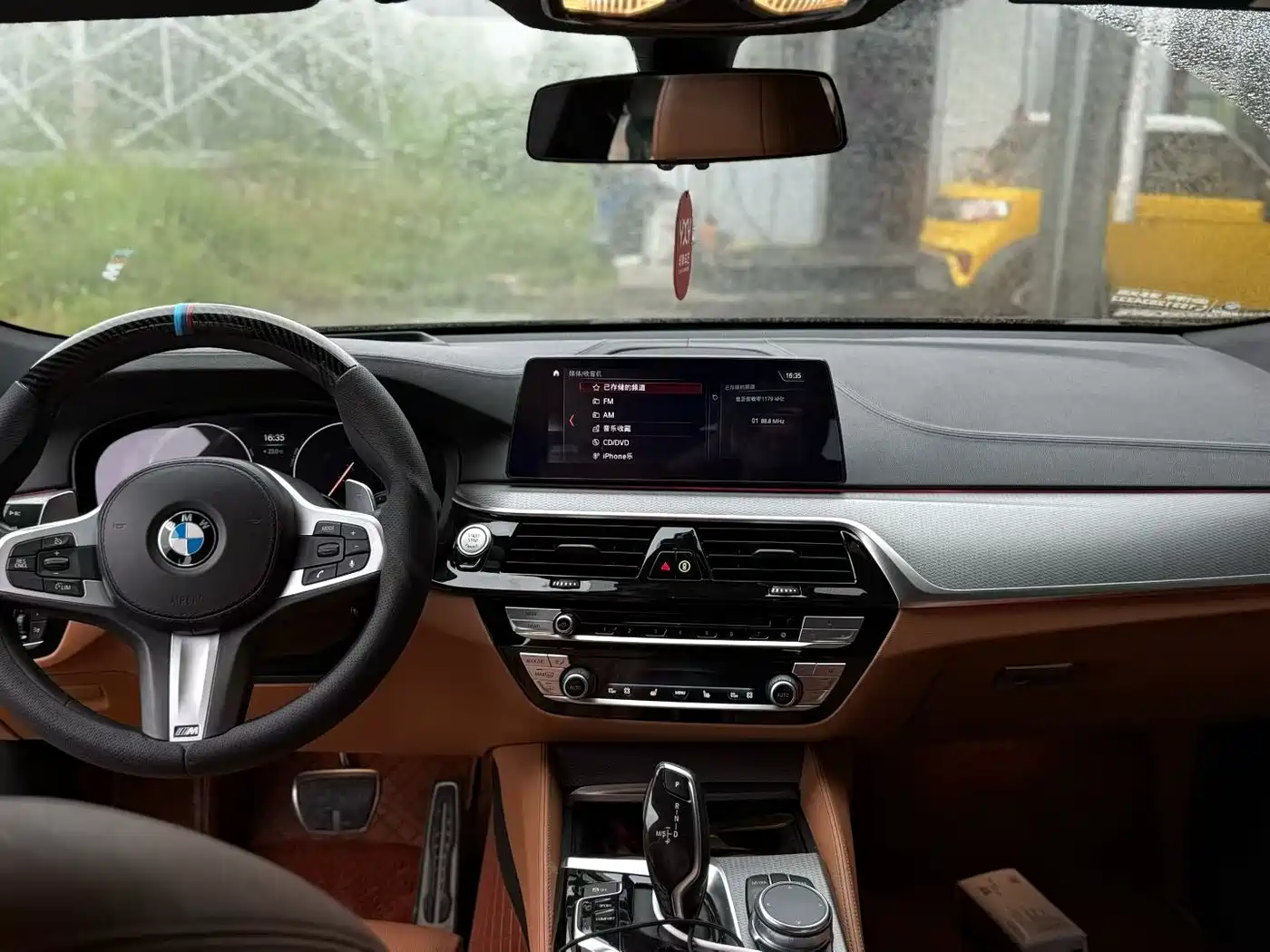 BMW 6 Series GT 2019 630i M Sport Package фото 12