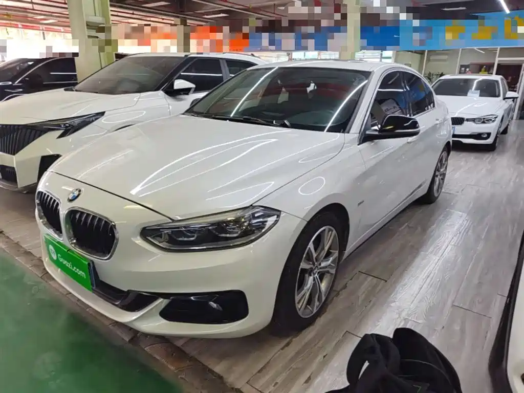 BMW 1 Series 2017 120i Design Package фото 2