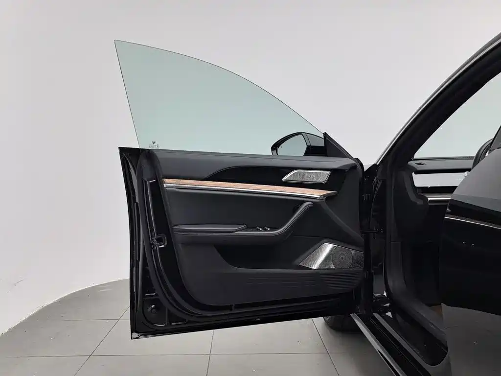 Nezha Auto Nezha S 2024 2023 Model Pure Electric 520km RWD Edition