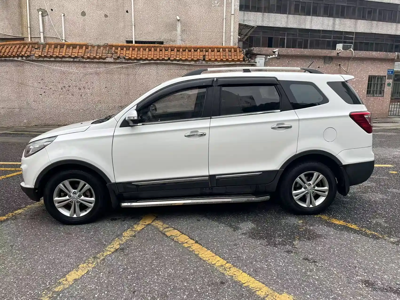 Фото 8 - BAIC Huansu S3