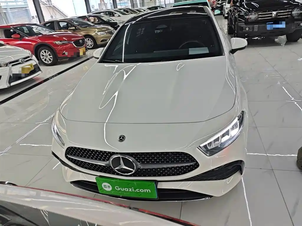 Mercedes-Benz A-Class 2023 A 200 L Fashion фото 3
