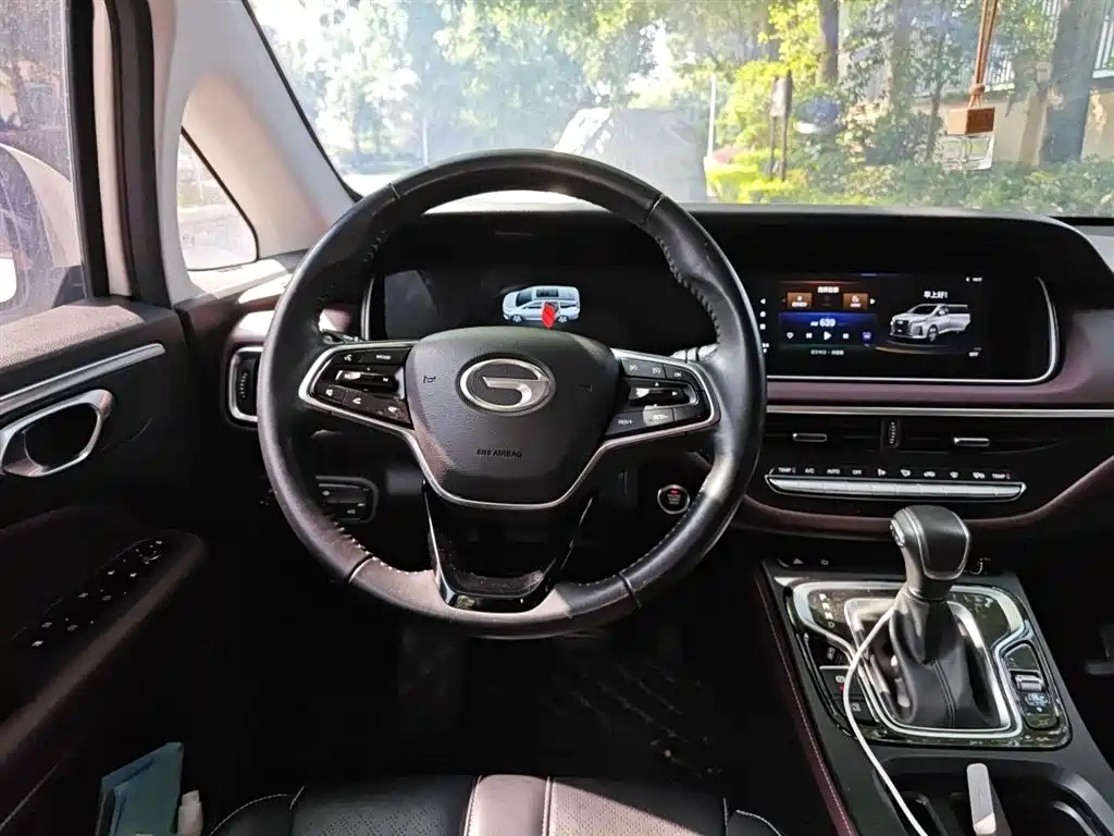 GAC Trumpchi Trumpchi M6 2021 PRO 270T DCT Luxury Edition фото 3
