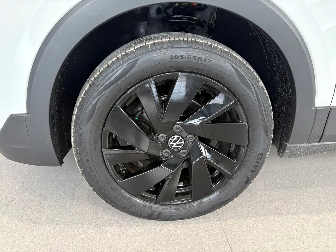 Volkswagen Tharu 2026 2026 New Sharp 300TSI Aspiration Edition