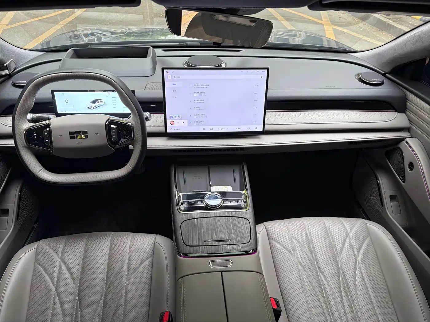 Geely Galaxy Galaxy Xingyao 8 2025 130km EM-P Starship Edition фото 11