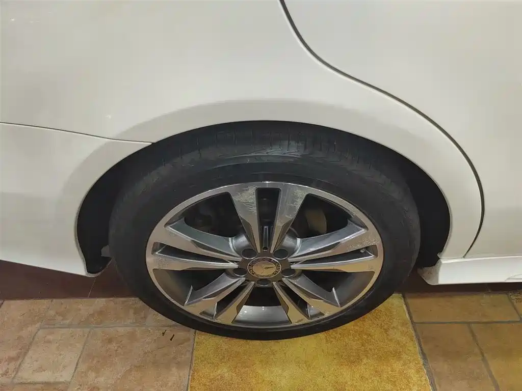 Mercedes-Benz E-Class 2015 E 260 L Sport фото 26