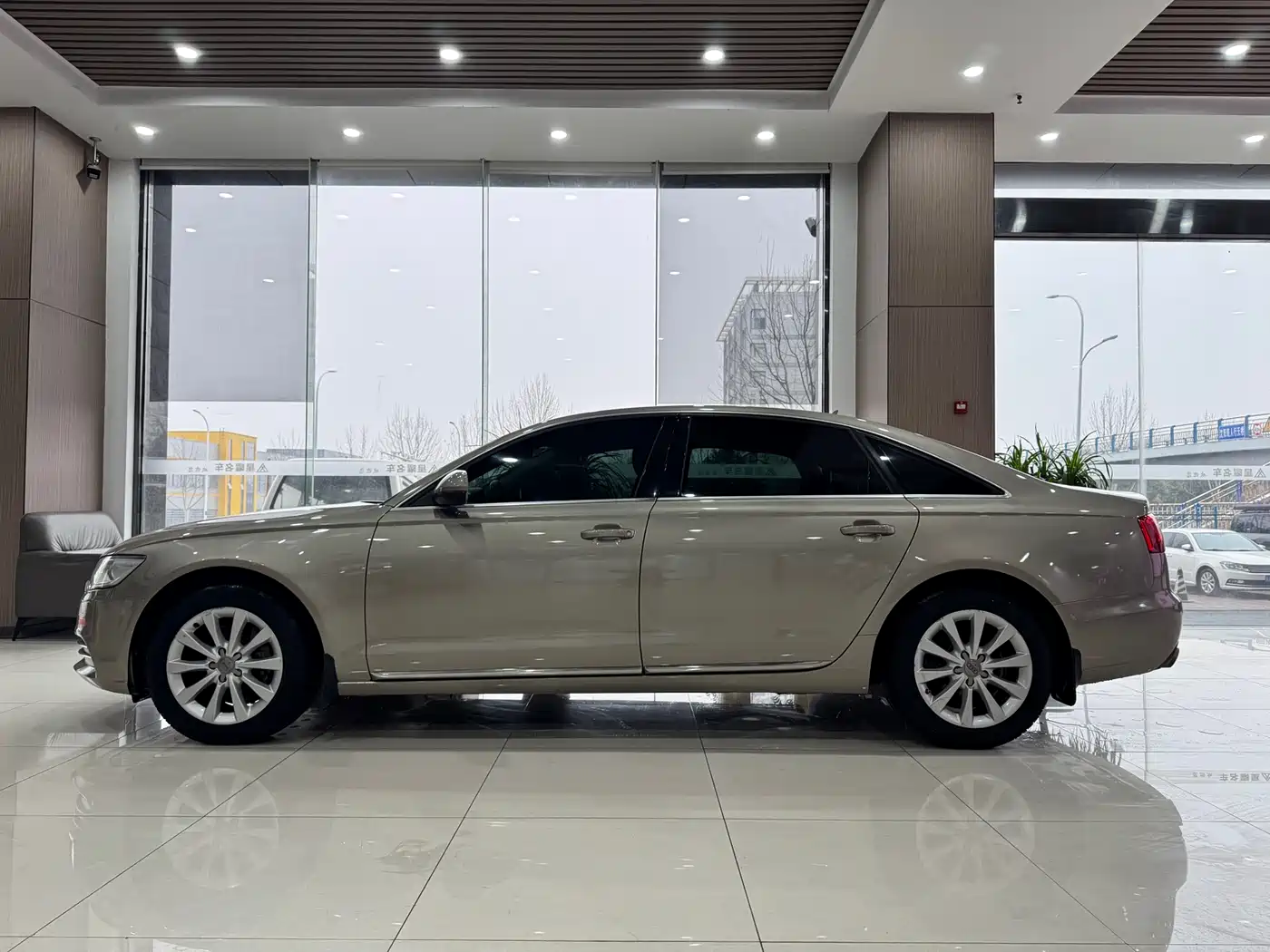 Audi A6L 2012 30 FSI Luxury фото 9