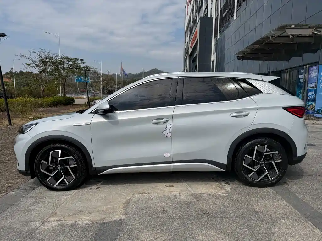 BYD Yuan PLUS 2022 2022 430KM Luxury Model