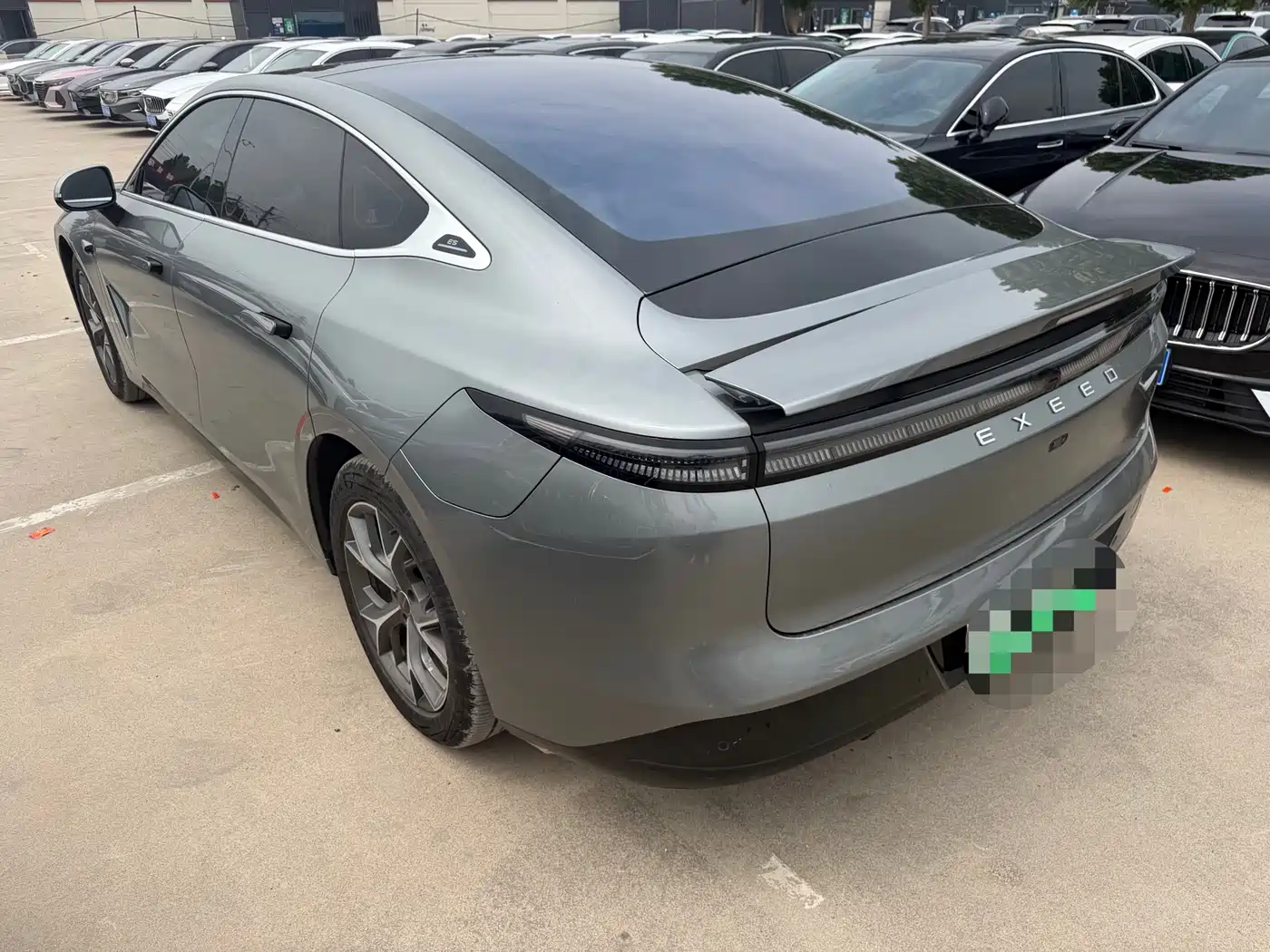Exeed Exlantix ES 2025 Pure Electric International Edition 70kWh фото 15