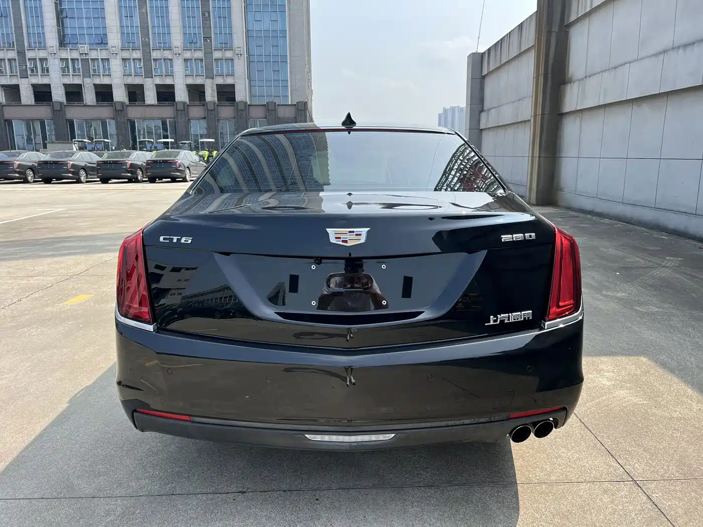 Photo 5 - Cadillac CT6