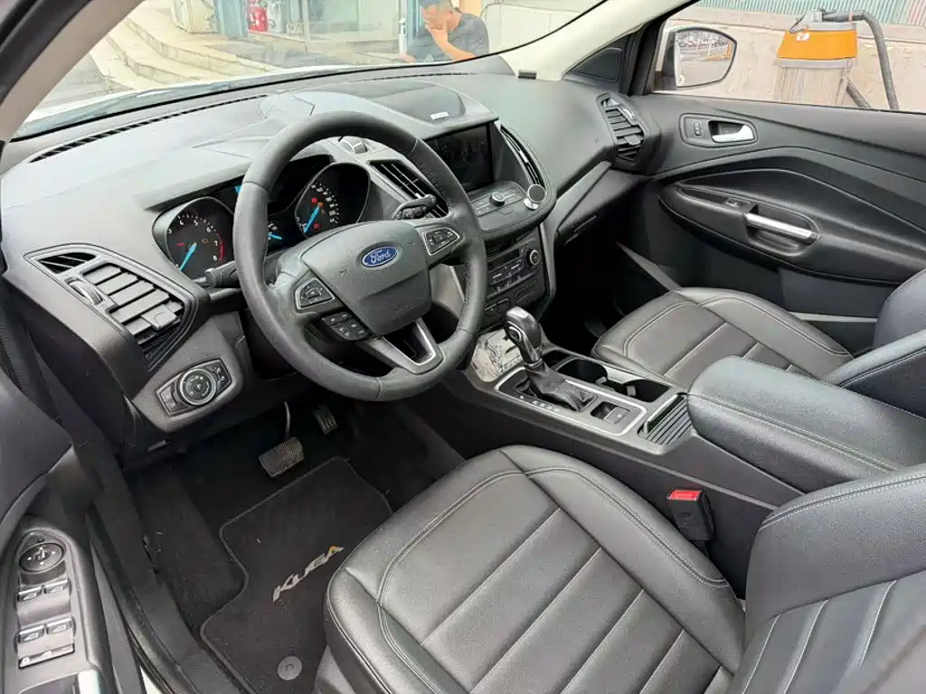 Ford Kuga 2019 2019 EcoBoost 180 FWD Titanium Edition China V