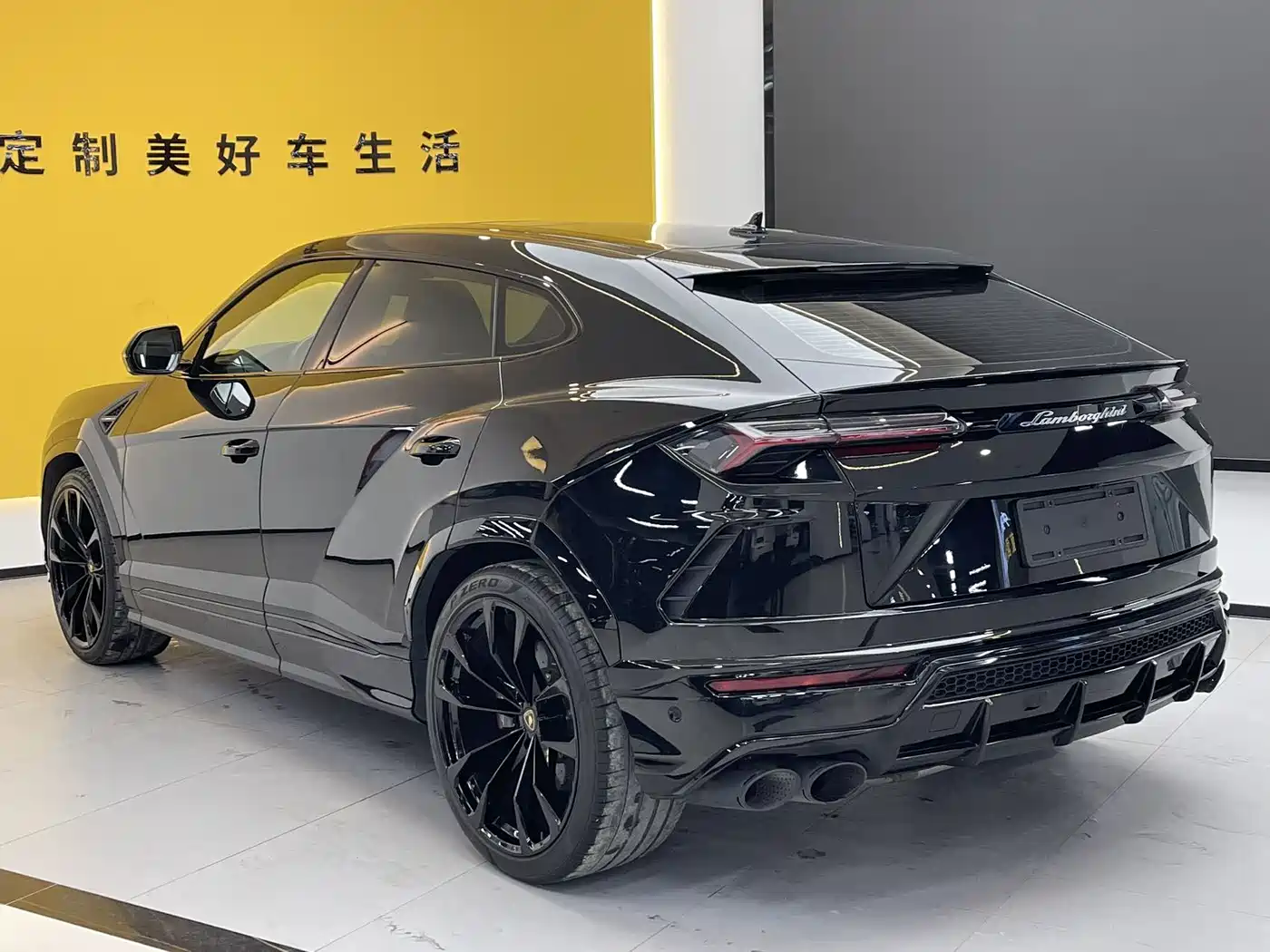 Lamborghini Urus 2021 4.0T V8 фото 7