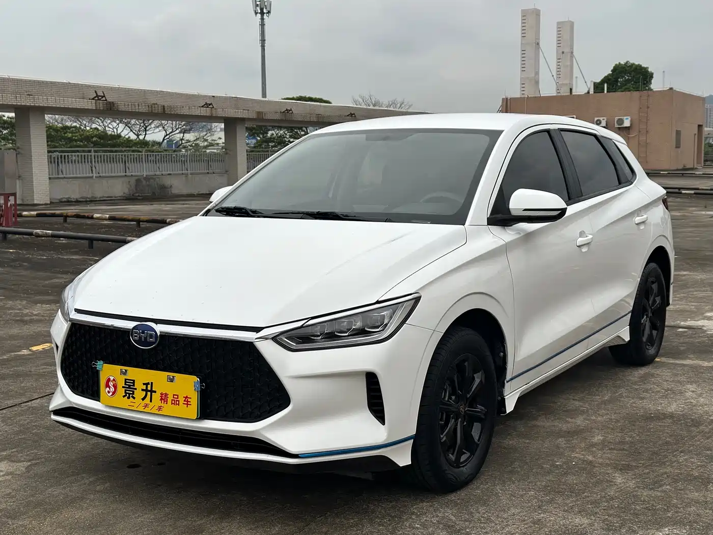 BYD e2 2019 400 Travel Edition