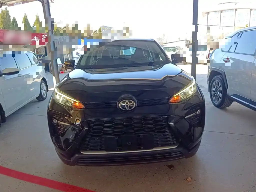 Toyota Wildlander 2022 2.0L CVT FWD Luxury Edition фото 19