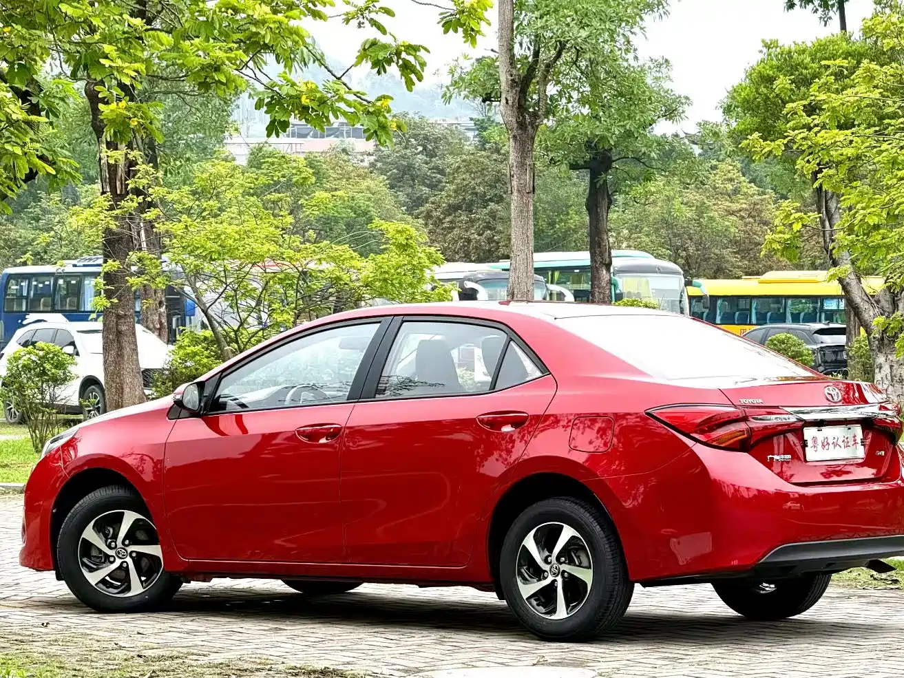 Toyota Levin 2017 Facelift 185T CVT Elite (China V) фото 9