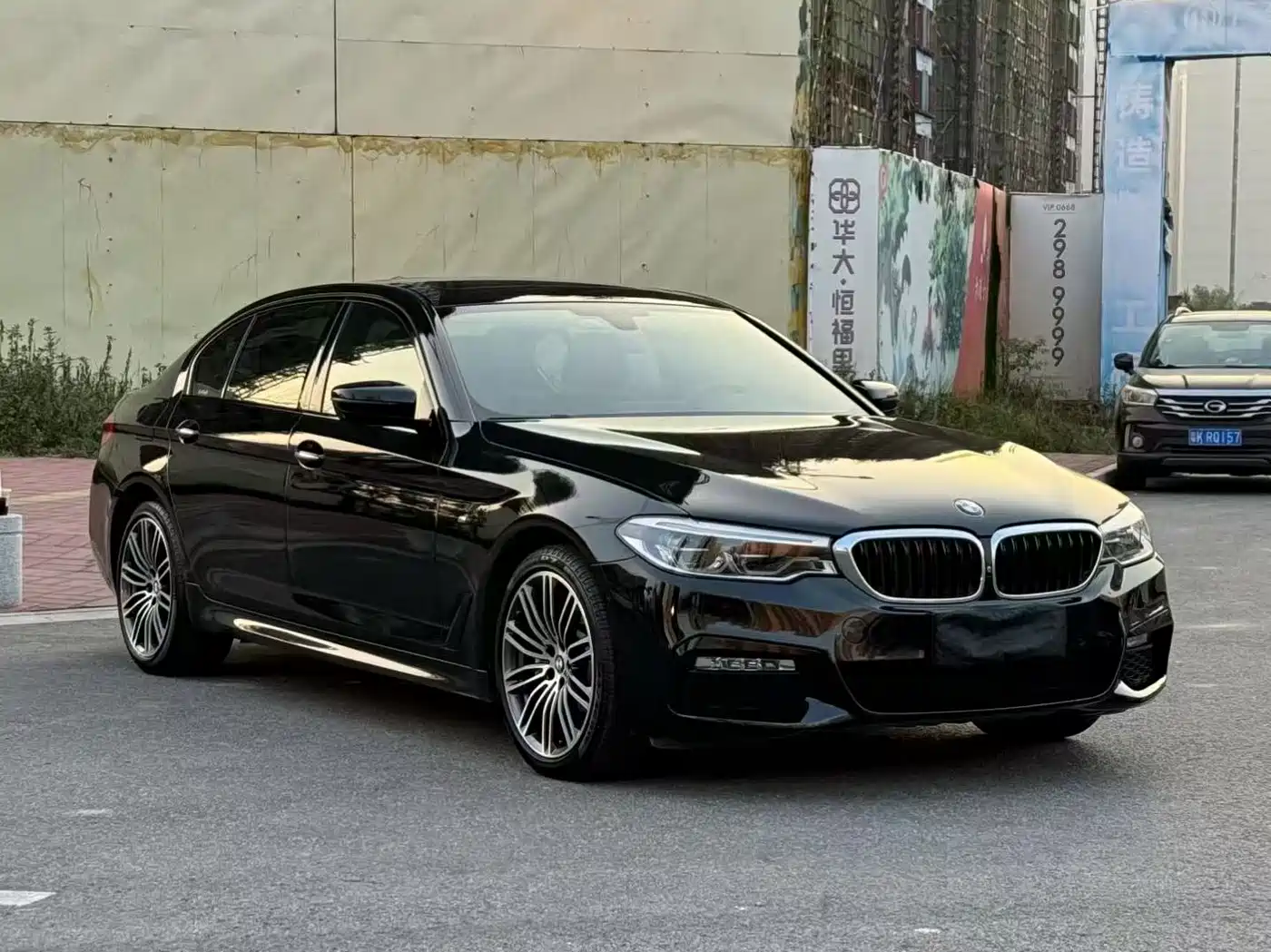 BMW 5 Series 2018 Facelift 530Li Exclusive M Sport Package фото 3