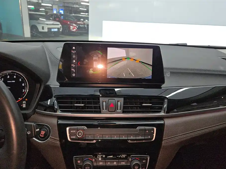 BMW X2 2023 sDrive25i M Sport Shadow Edition фото 13