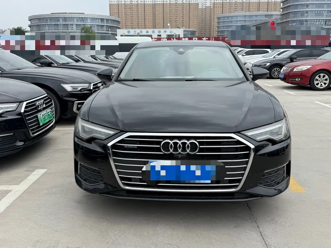 Audi A6L 2019 45 TFSI quattro Exclusive Elegance фото 2